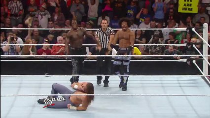 Xavier Woods & R-Truth make an impact - WWE.com Exclusive