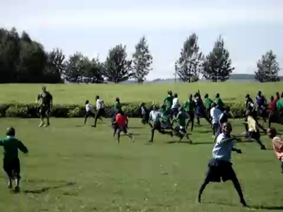 Africa - Asia Venture - AV Volunteers teaching PE