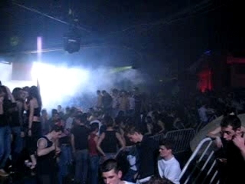 Titan discoteque