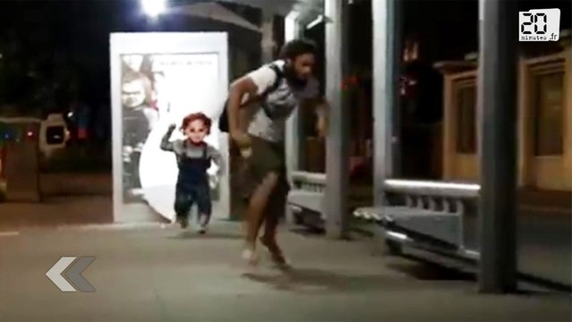 Il traumatise des passants pour la sortie du film «Chucky».