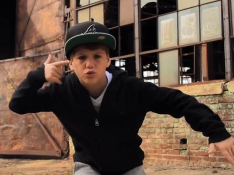 Eminem - The Monster ft. Rihanna (MattyBRaps Cover)