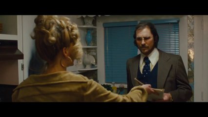 American Hustle - Jennifer Lawrence Catches Fire