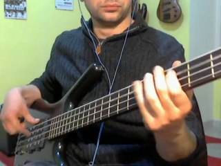 Distorted FunkRock Bass Groove by Jecks