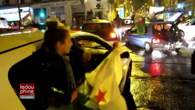 Qualifiés, les algériens sur le cours Jean-Jaurès à Grenoble