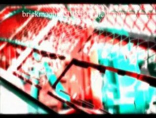 Вторая машина кирпича рукой