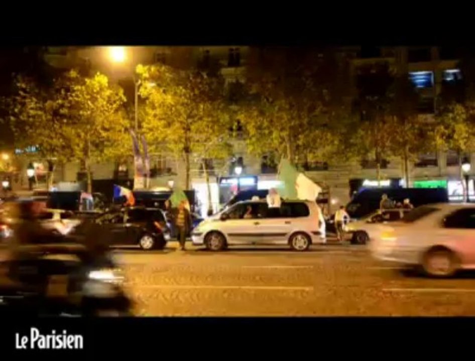 Mondial 2014 : la liesse des supporteurs de l'Algérie sur les Champs-Elysées