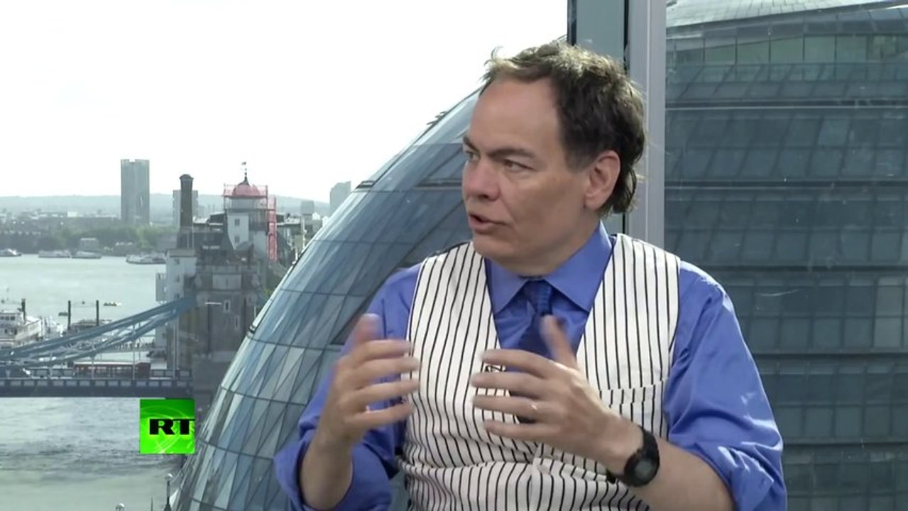 Psychotic headless chickens selling worthless property