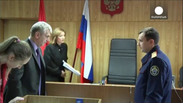 Russia grants bail to 9 foreign Greenpeace protesters