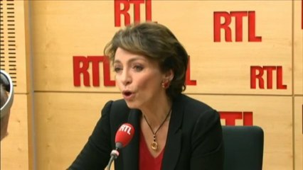 Marisol Touraine "surprise" par l'annonce d'une réforme de la fiscalité