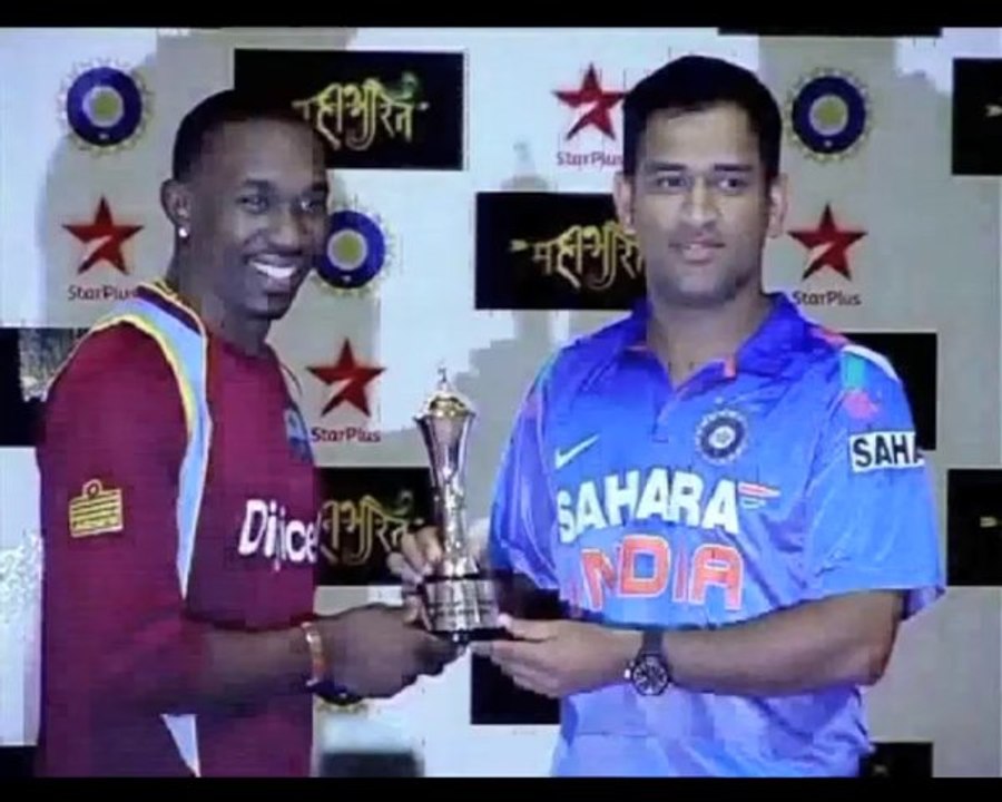 Dhoni and Bravo unveil ODI series trophy
