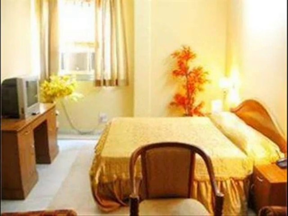 Delhi hotels near airport, +91-11-46111666 deluxe hotel Delhi, budget hotels New Delhi, 3 star hotels in Delhi
