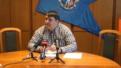 Becsó Zsolt-sajtótájékoztató-2013-11-20