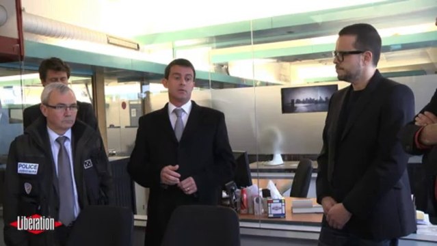 La classe politique en visite de soutien à «Libération»