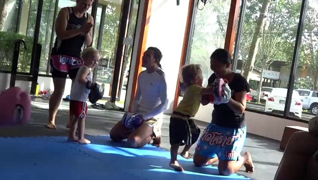 impressionne par Kru Thit