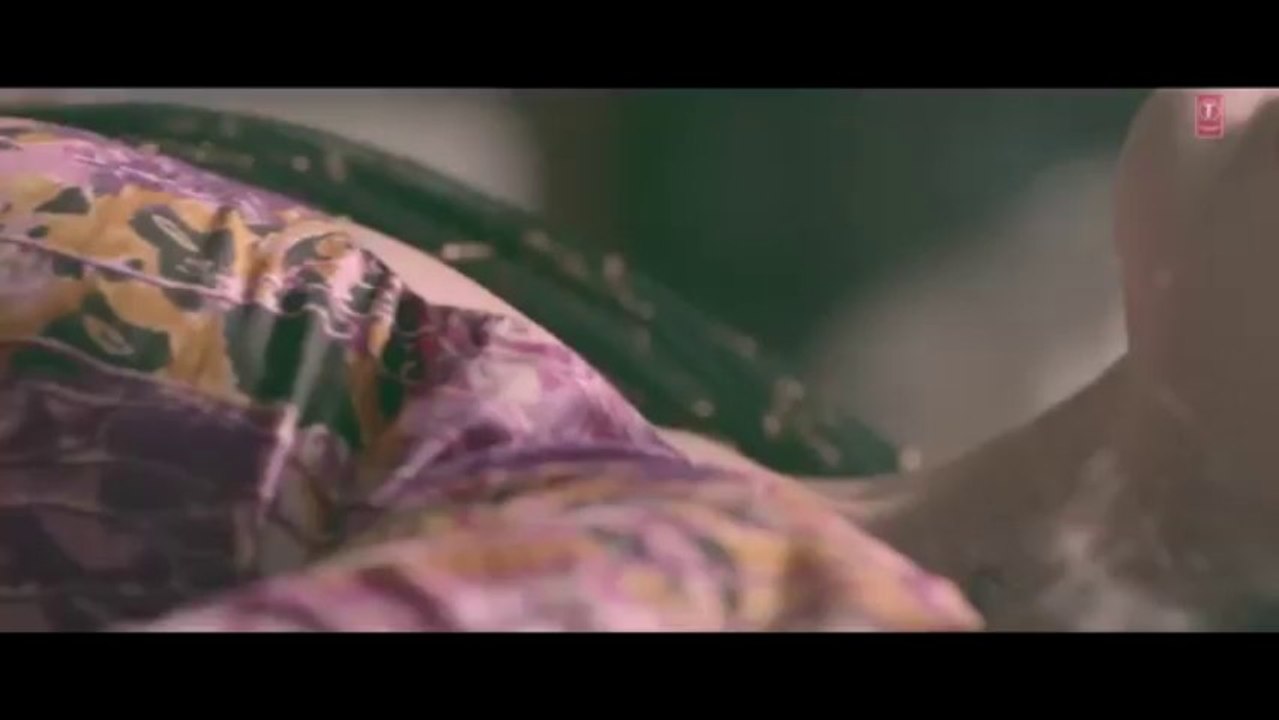 Ek Ghadi Full Video Song D Day _ Arjun Rampal, Shruti Hassan