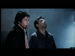 Hum - Kahan Hai Tera Dost Tiger - Amitabh Bachchan-Scene