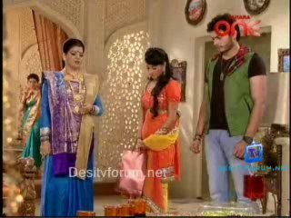 Aakhir Bahu Bhi Toh Beti Hee Hai 20th November 2013 Video