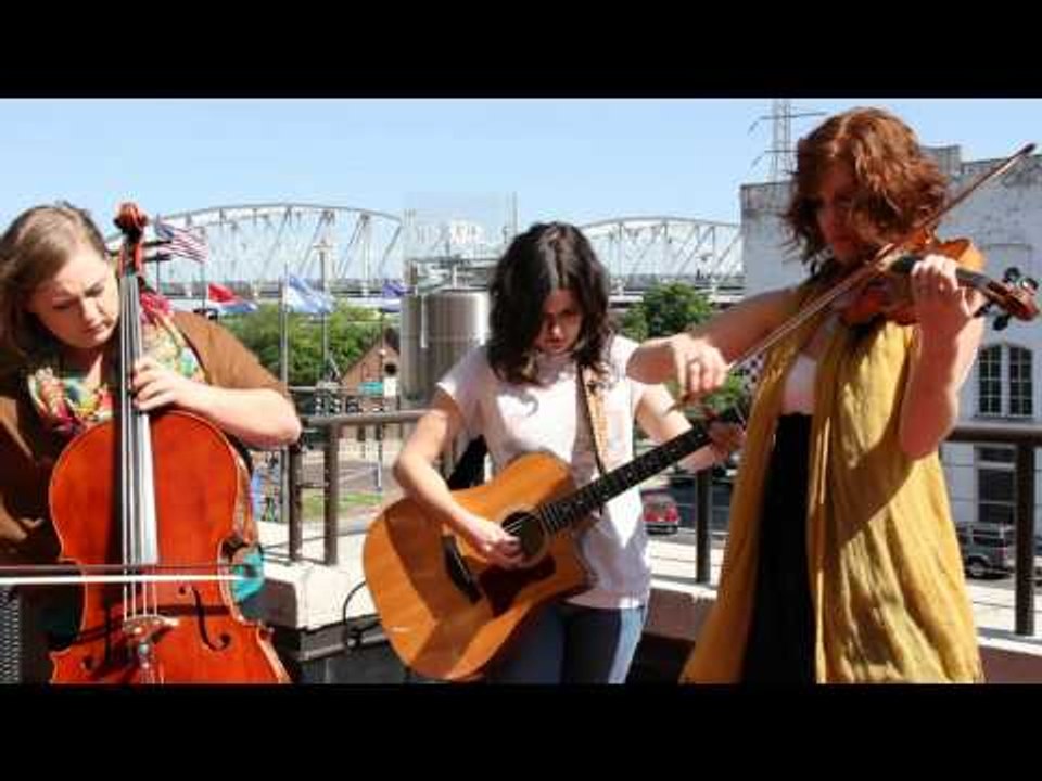 MEMPHIS DAWLS - BEGIN THE BEGIN (BalconyTV)