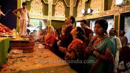 Prasad Vitaran: Kolkata Durga Puja