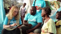 Mia Farrow visits torn community in the Central African Republic