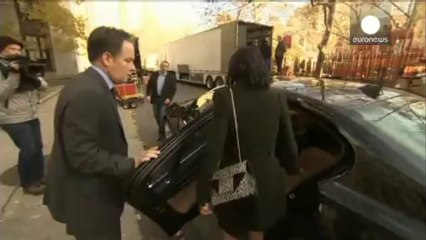 Murdoch agrees divorce settlement from third wife