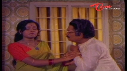 Burripalem Bullodu Comedy Scene | Hot Servant Tempts Allu Ramalingaiah