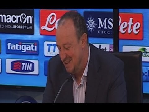 Napoli - Il sindaco di Dimaro nella sede degli azzurri (20.11.13)