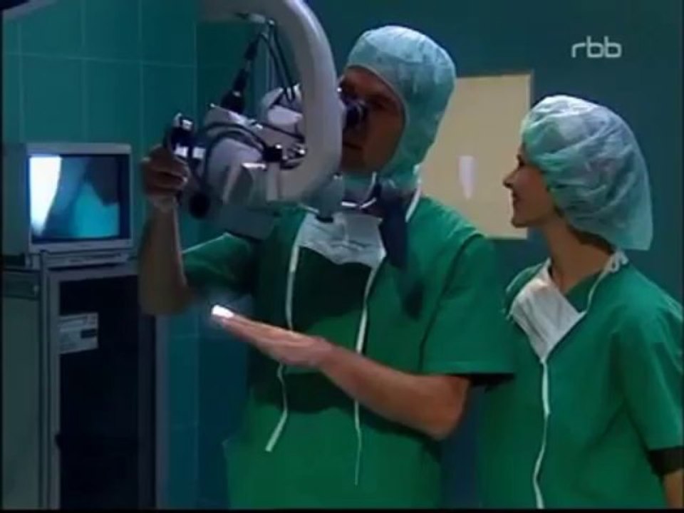 In aller Freundschaft - S04E01 - Fahrerflucht