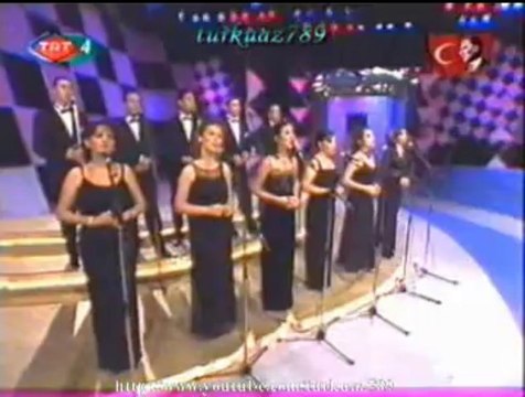 TRT TSM KORO-Gül Yüzünde Güller Solsa Ağlarım (Sen Gül)-2