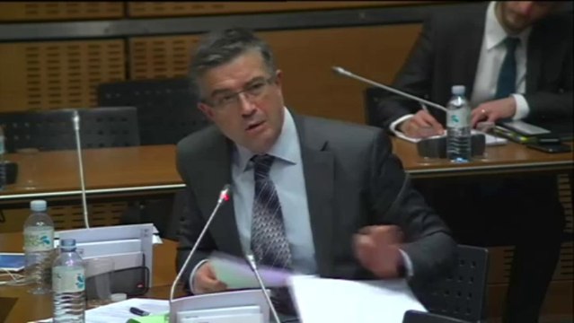 19 novembre 2013, Bertrand Pancher interroge, en commission, JM Lacave, candidat au poste de PDG de Météo France, sur l'avenir des stations météos visant à limiter-notamment dans sa circonscription- les traitements phytosanitaires excessifs