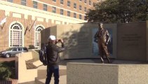 50 ans après, Dallas ne se remet pas de la mort de Kennedy