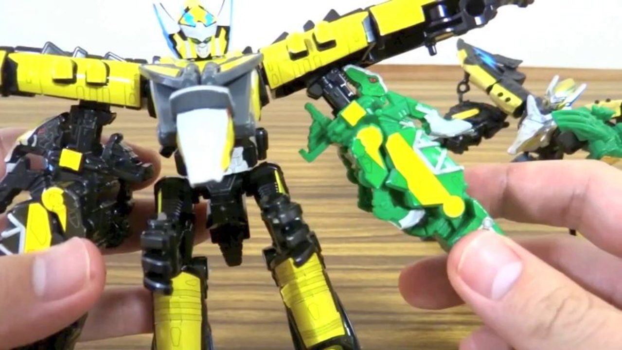 80  ガシャポン 真可動合体 獣電竜２ プテライデンオーウエスタン レビュー キョウリュウジャー 食玩