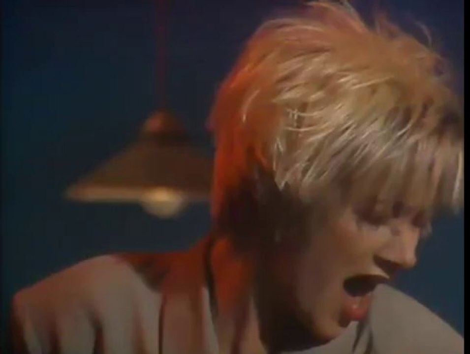 Roxette-It Must Have Been Love (original clip)(360p_H.264-AAC)