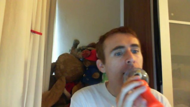 Wiwi égratigne le pingouin de Carla Bruni