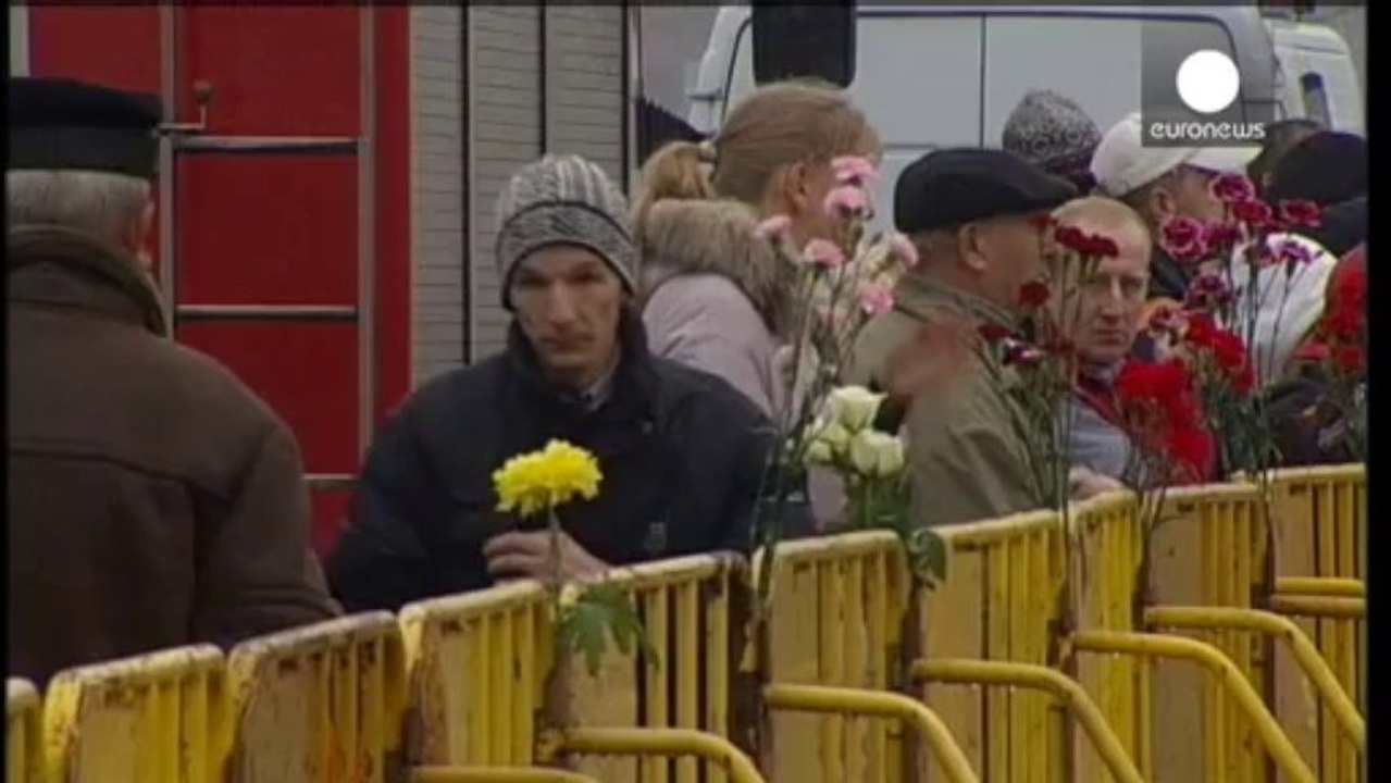 Latvia's prime minister visits shattered Riga supermarket to announce official three-day mourning