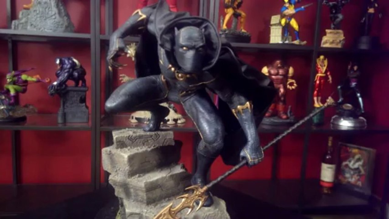 Sideshow Collectibles Black Panther Premium Format Figure