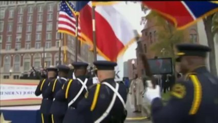 Une minute de silence à Dallas en hommage au président Kennedy