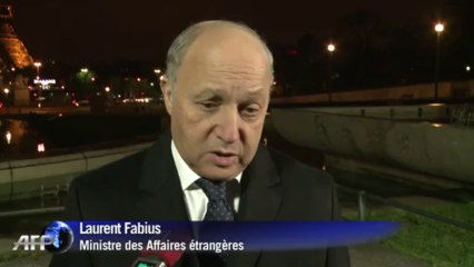 "Paris climat 2015" illumine la Tour Eiffel