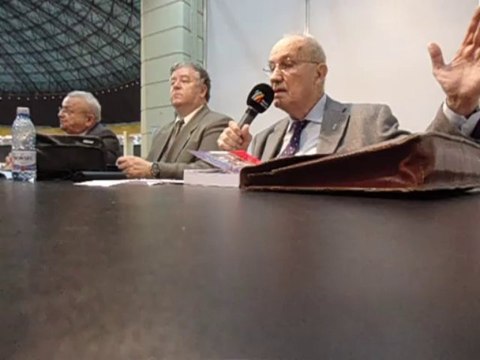 Acad Dinu Giurescu despre destramarea Romaniei la Gaudeamuss 2013