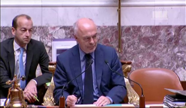 INTERDICTION DU CUMUL DE FONCTIONS EXÉCUTIVES LOCALES AVEC LE MANDAT DE DÉPUTÉ OU DE SÉNATEUR ; INTERDICTION DU CUMUL DE FONCTIONS EXÉCUTIVES LOCALES AVEC LE MANDAT DE REPRÉSENTANT AU PARLEMENT EUROPÉEN - Mercredi 3 Juillet 2013