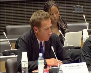 Table ronde sur le problème spécifique des jeunes - Mardi 6 Septembre 2011