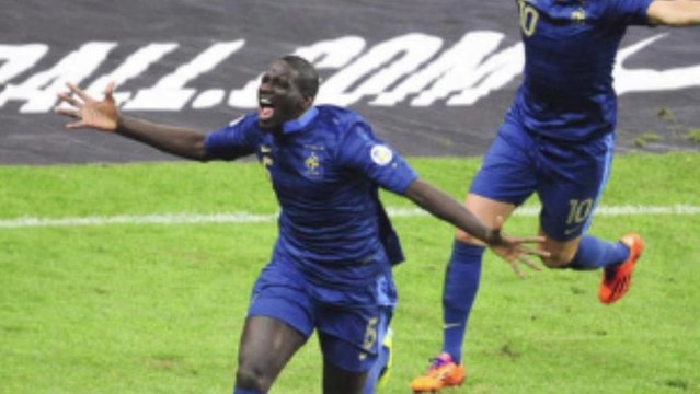 Mamadou Sakho remet un animateur radio à sa place !