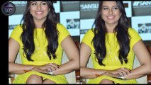 Sonakshi Sinha FLASHES her innerwear !