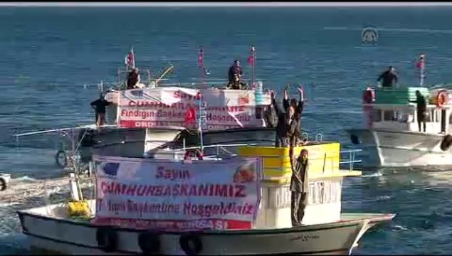 Gül'e balıkçı sürprizi