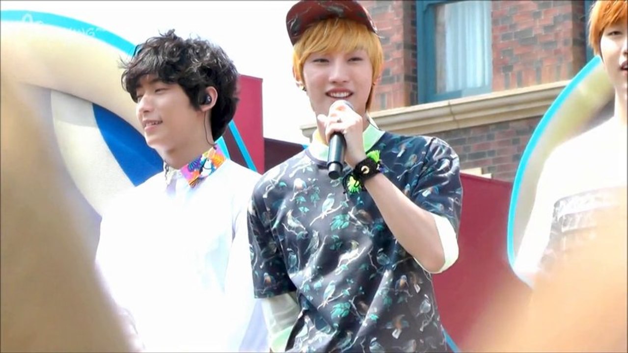 130817 일본 Summer Live 2013 in USJ.MC - 진영.