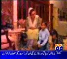 Benazir Bhutto-Des Se Anay Waly Bata-Abida Parveen
