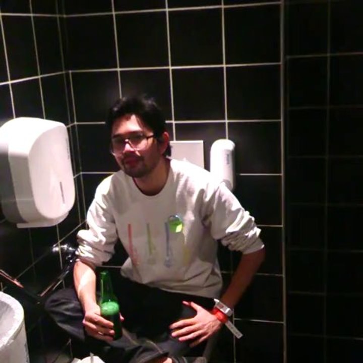 VID_20131123_213733