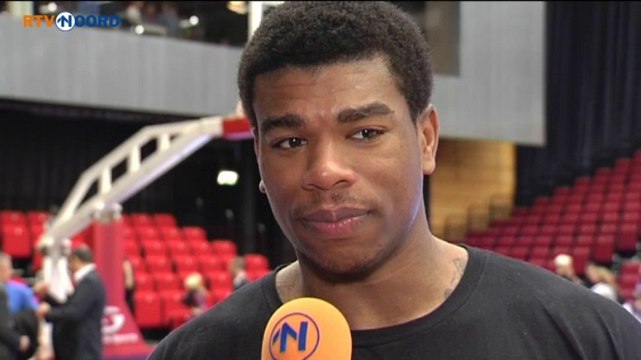 Flames-coach Ivica Skelin en Jeff Robinson. - RTV Noord