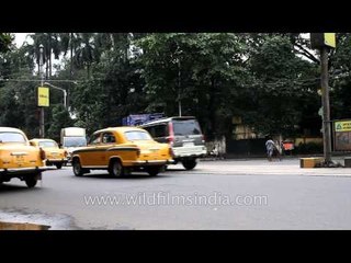 Uncongested Street in Busy Kolkata