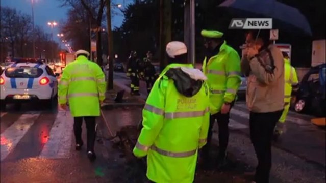 SCONTRO TRA AUTO, UN MORTO E CINQUE FERITI